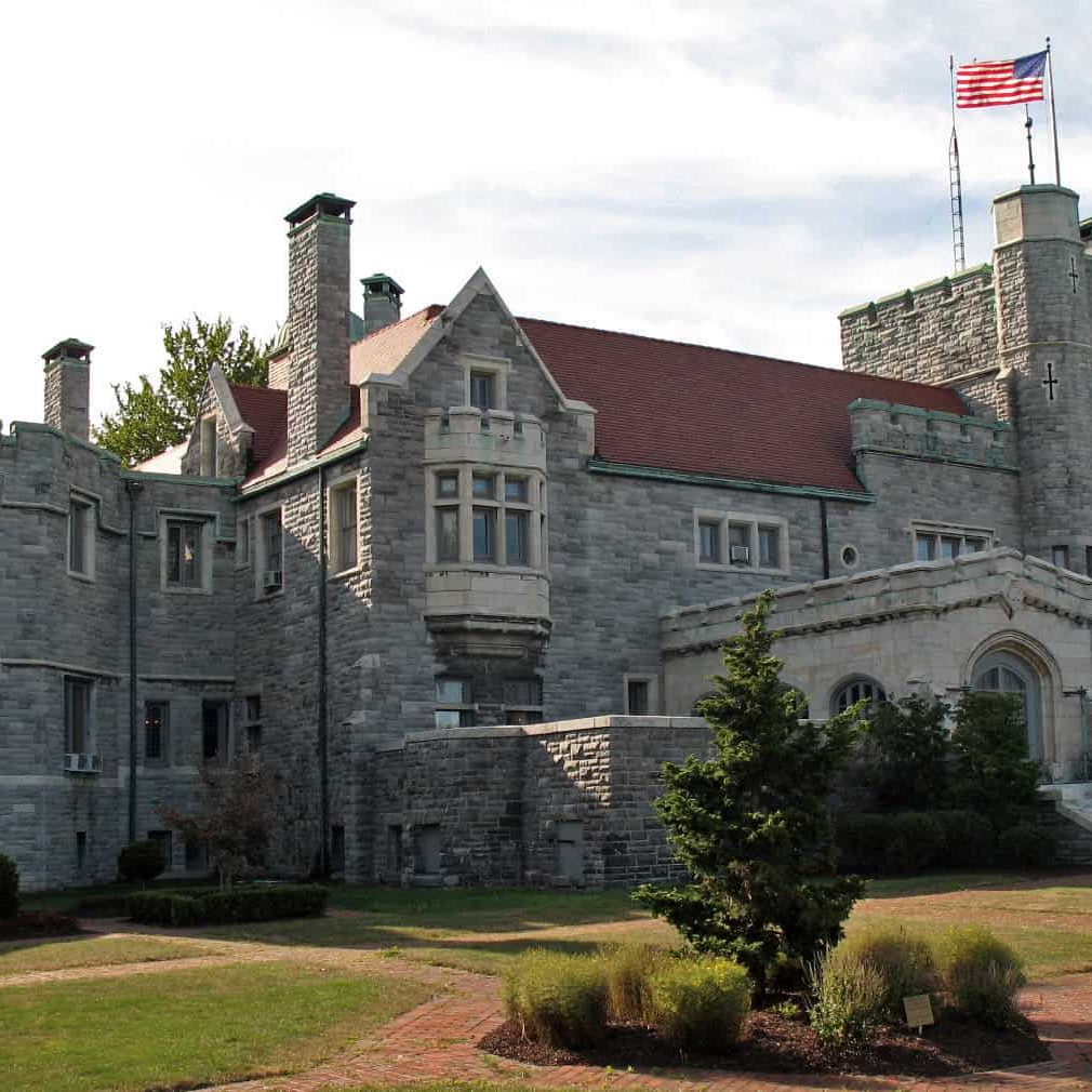 glamorgan castle, 1025 south union ave, alliance, oh